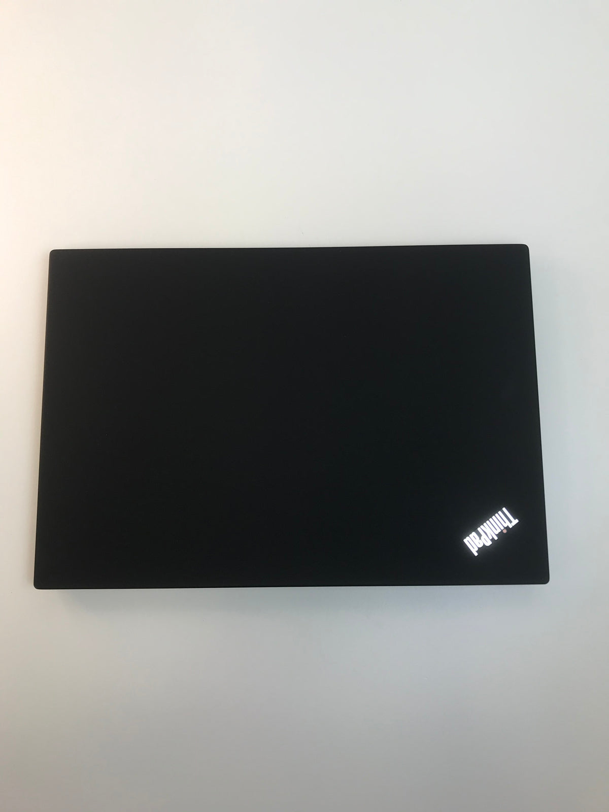 Lenovo ThinkPad P43s 20RH000MUS 14" Notebook WS - i7 - 32GB RAM - 512GB SSD