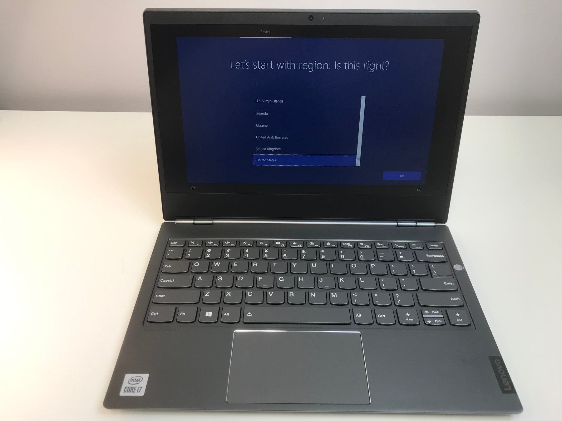 Lenovo ThinkBook Plus 20TG004SUS 13.3" FHD Notebook - i7 - 16GB RAM - 512GB SSD
