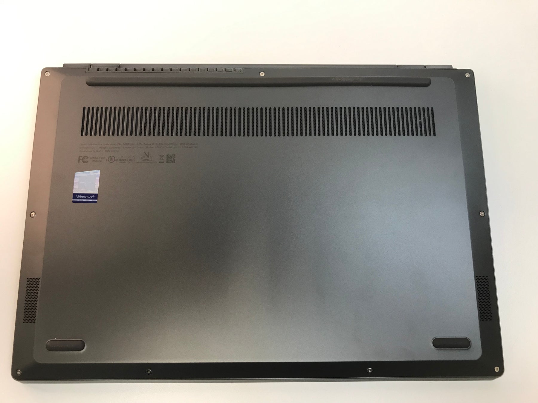 Lenovo ThinkBook Plus 20TG004SUS 13.3" FHD Notebook - i7 - 16GB RAM - 512GB SSD