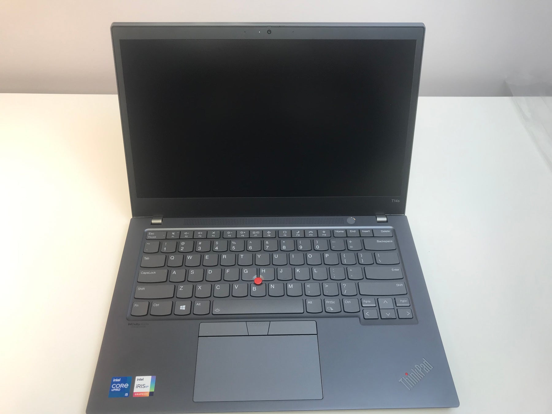 Lenovo ThinkPad T14s G2 20WM007YUS 14" Notebook - i5 - 8GB RAM - 256GB SSD