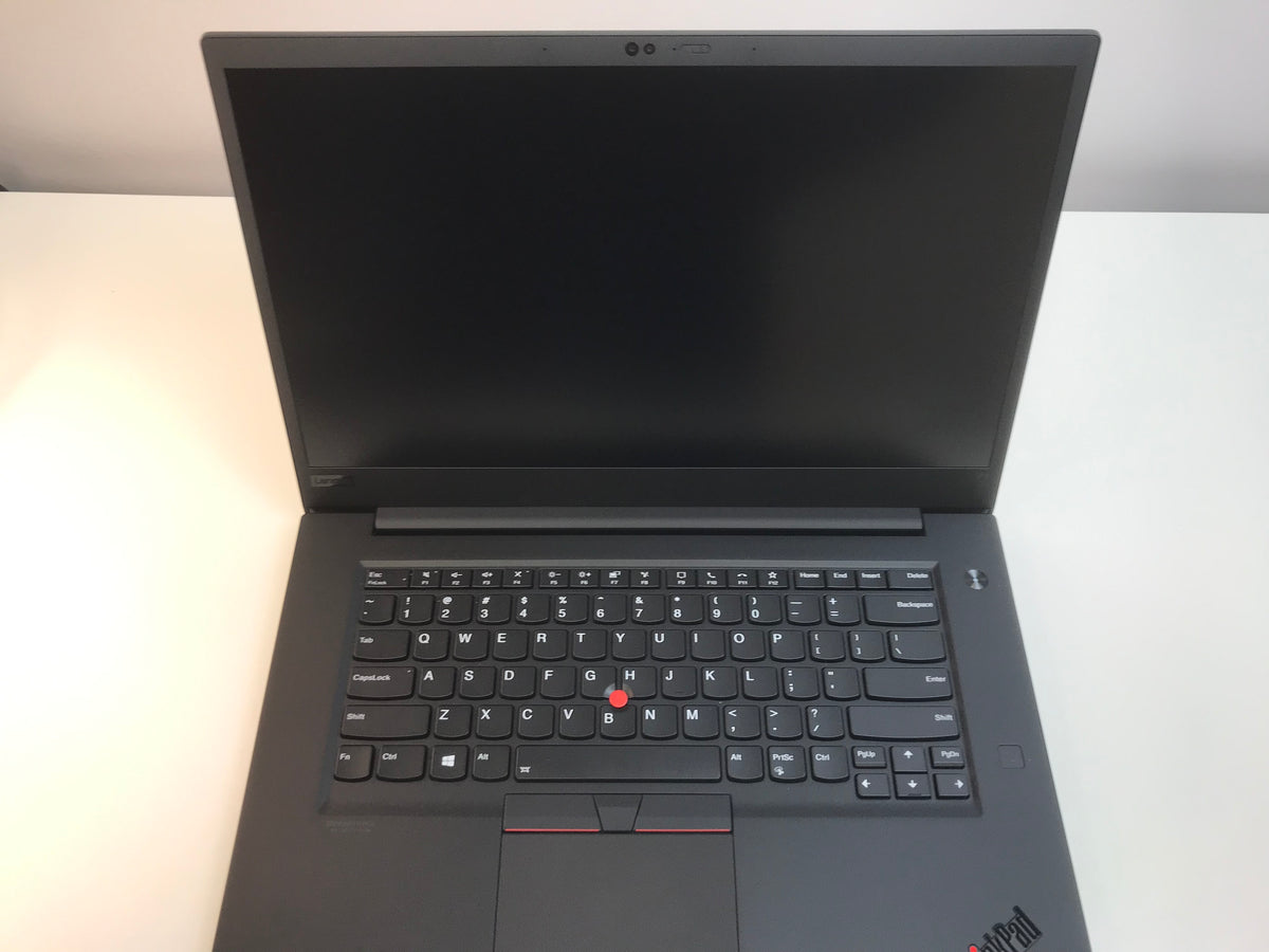 Lenovo ThinkPad P1 G3 20TH000XUS 15.6" Notebook WS - i7, 16GB RAM, 512GB SSD
