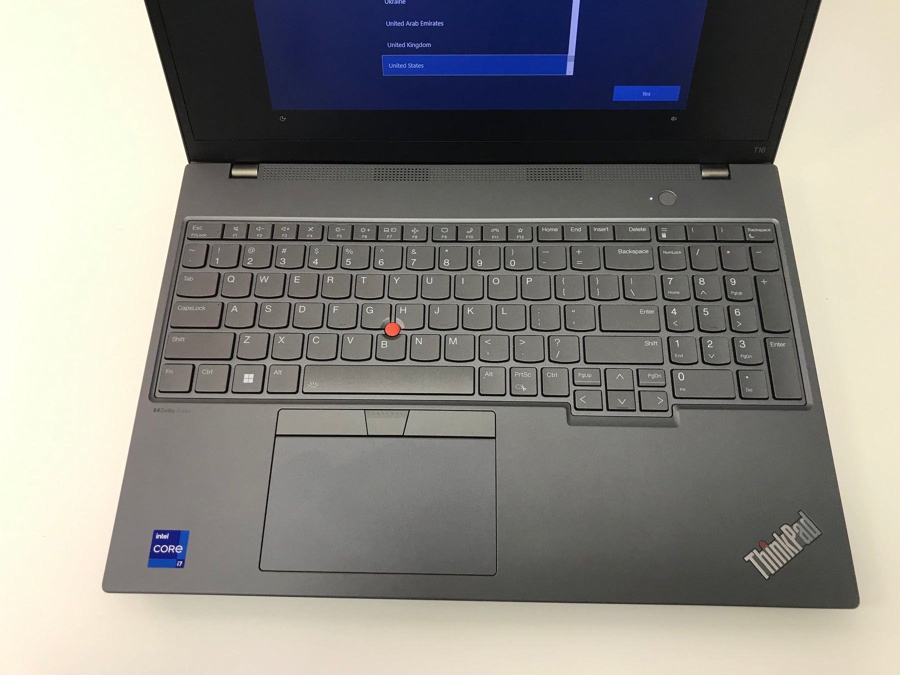 Lenovo ThinkPad T16 Gen 2 16" Notebook - i7, 16 GB RAM, 512 GB SSD - 21HH001MUS