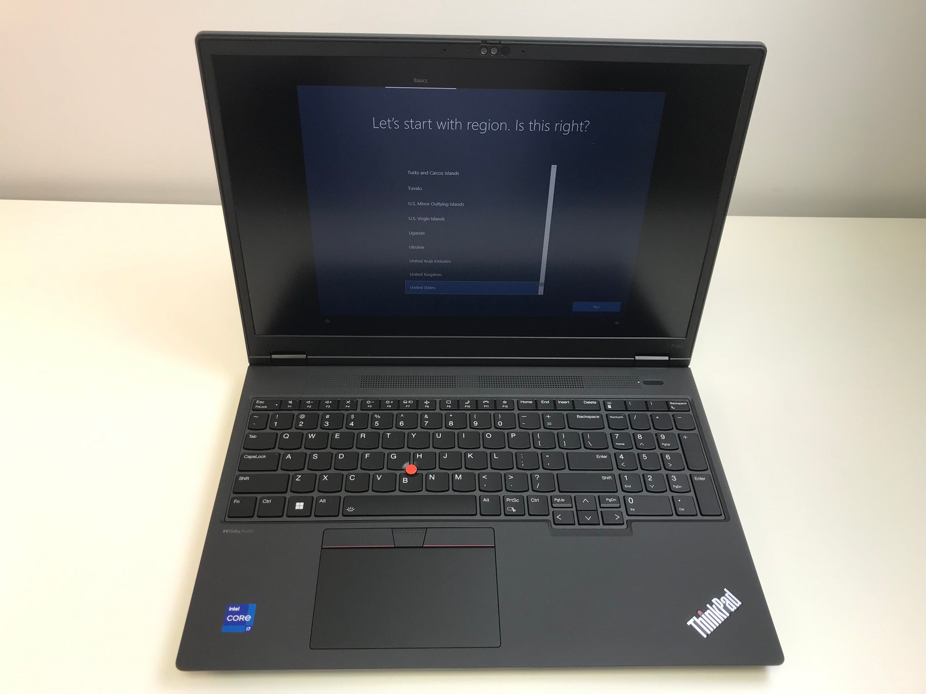 Lenovo ThinkPad P16v G1 16" Notebook - i7, 16 GB RAM, 512 GB SSD - 21FC0038US