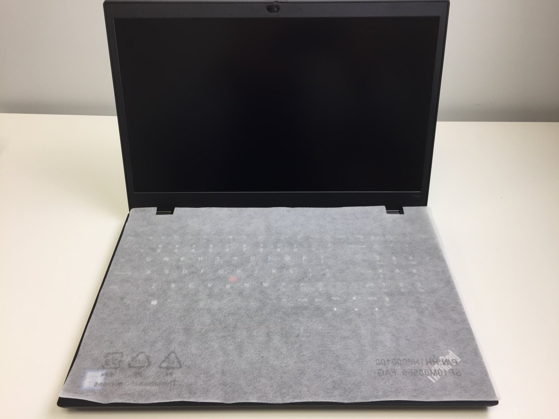Lenovo ThinkPad P15v G1 20TQ001NUS 15.6" WS - Xeon - 16GB RAM - 512GB SSD